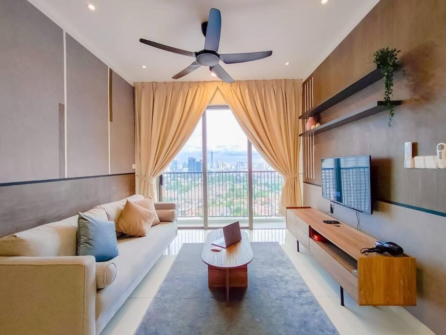 Căn hộ Kenwingston Platz Signature By Manhattan Group