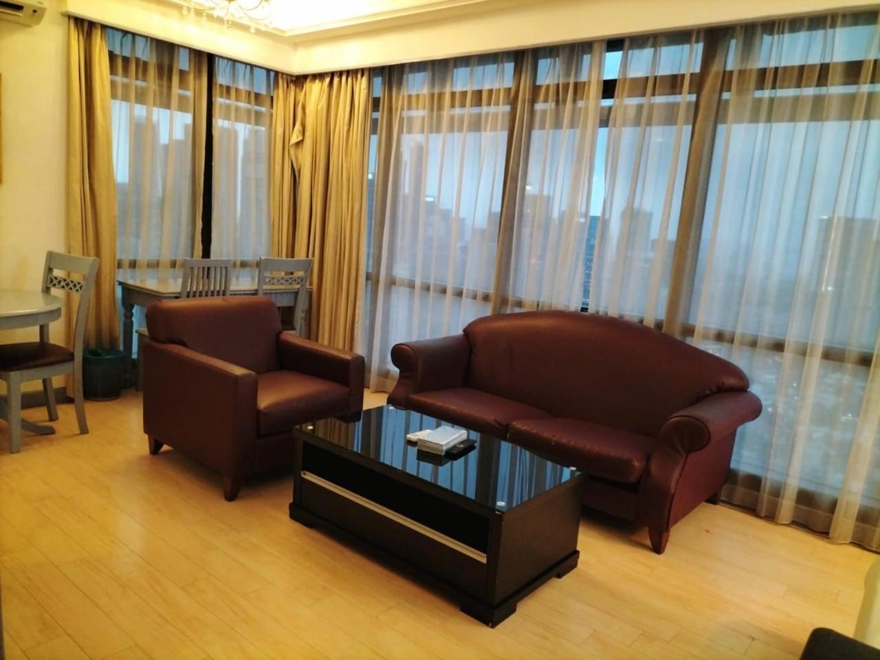 Go Daily Service At Times Square Apartemen *