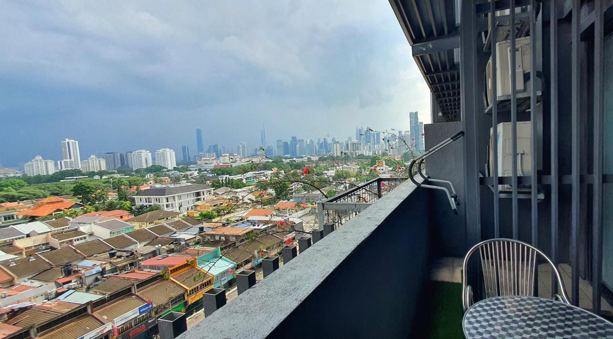 M Ampang Kl Apartment