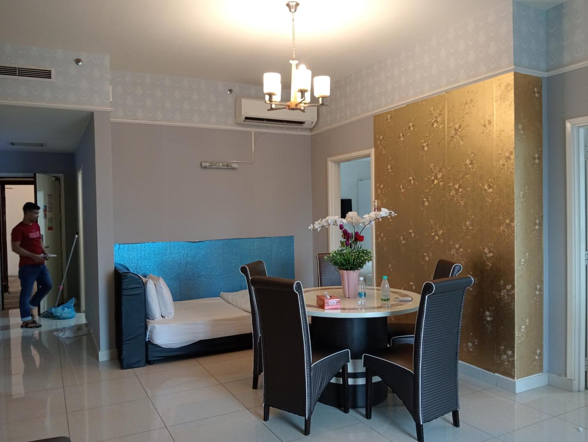 Standard At Times Square Apartment *