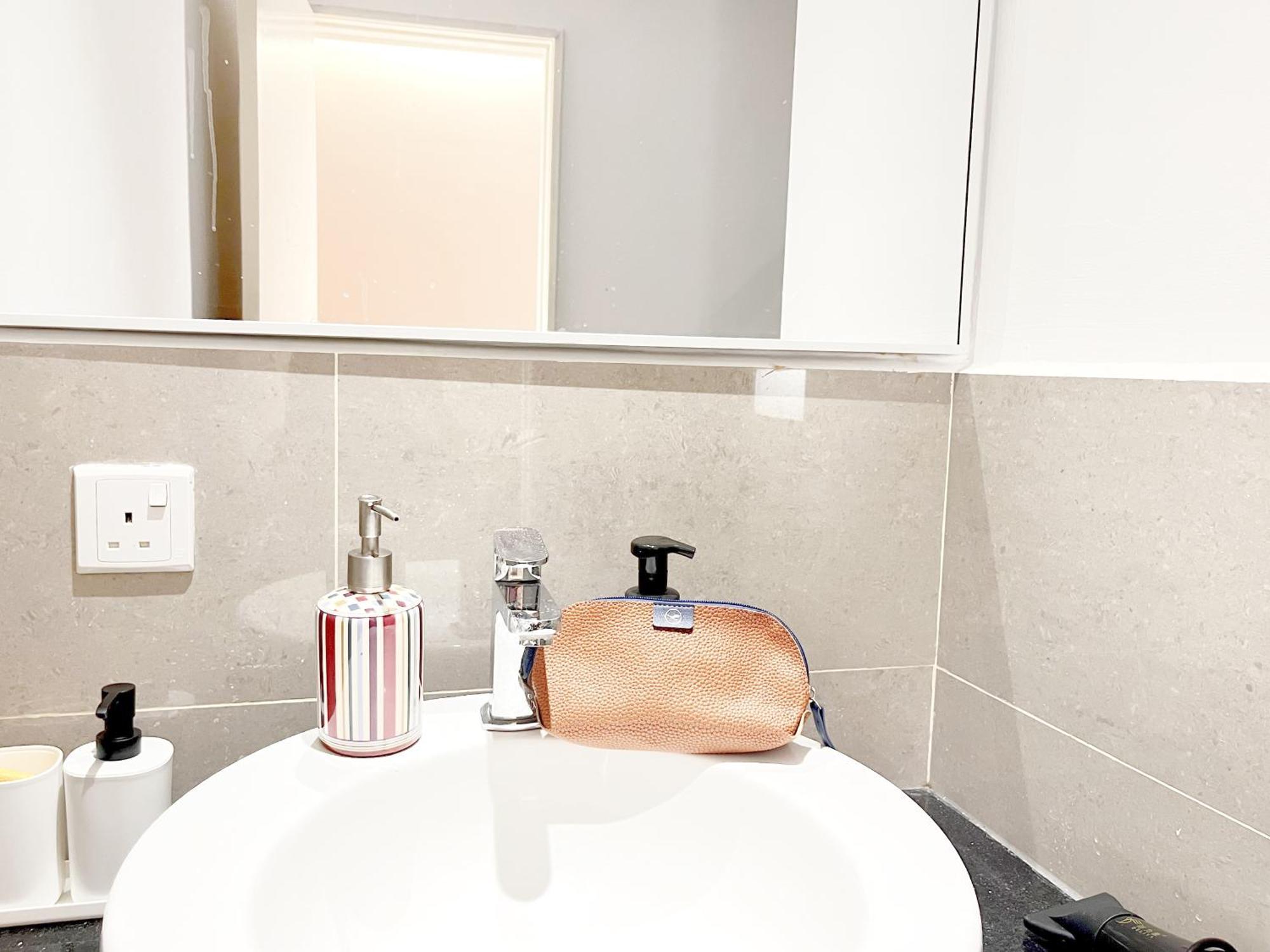 The Lonsdale - Bangsar Trade Centre Apartment Kuala Lumpur