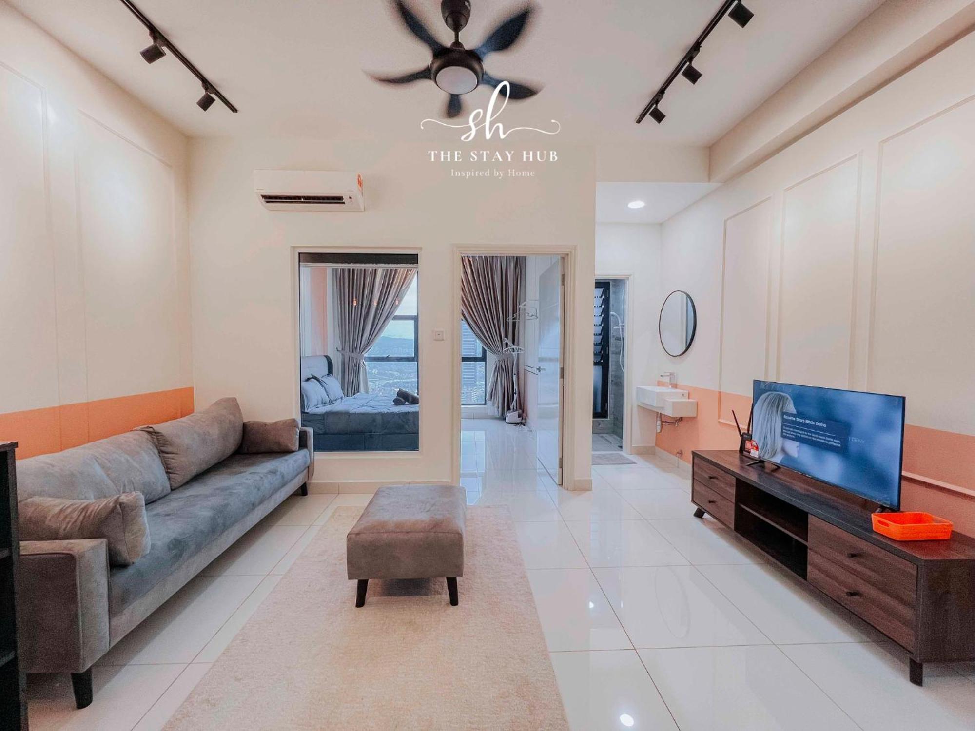 Arte Mont Kiara Luxury Suite With Heated Jacuzzi Pods - Free Parking - Next To Mitec- By The Stay Hub Pangsapuri *