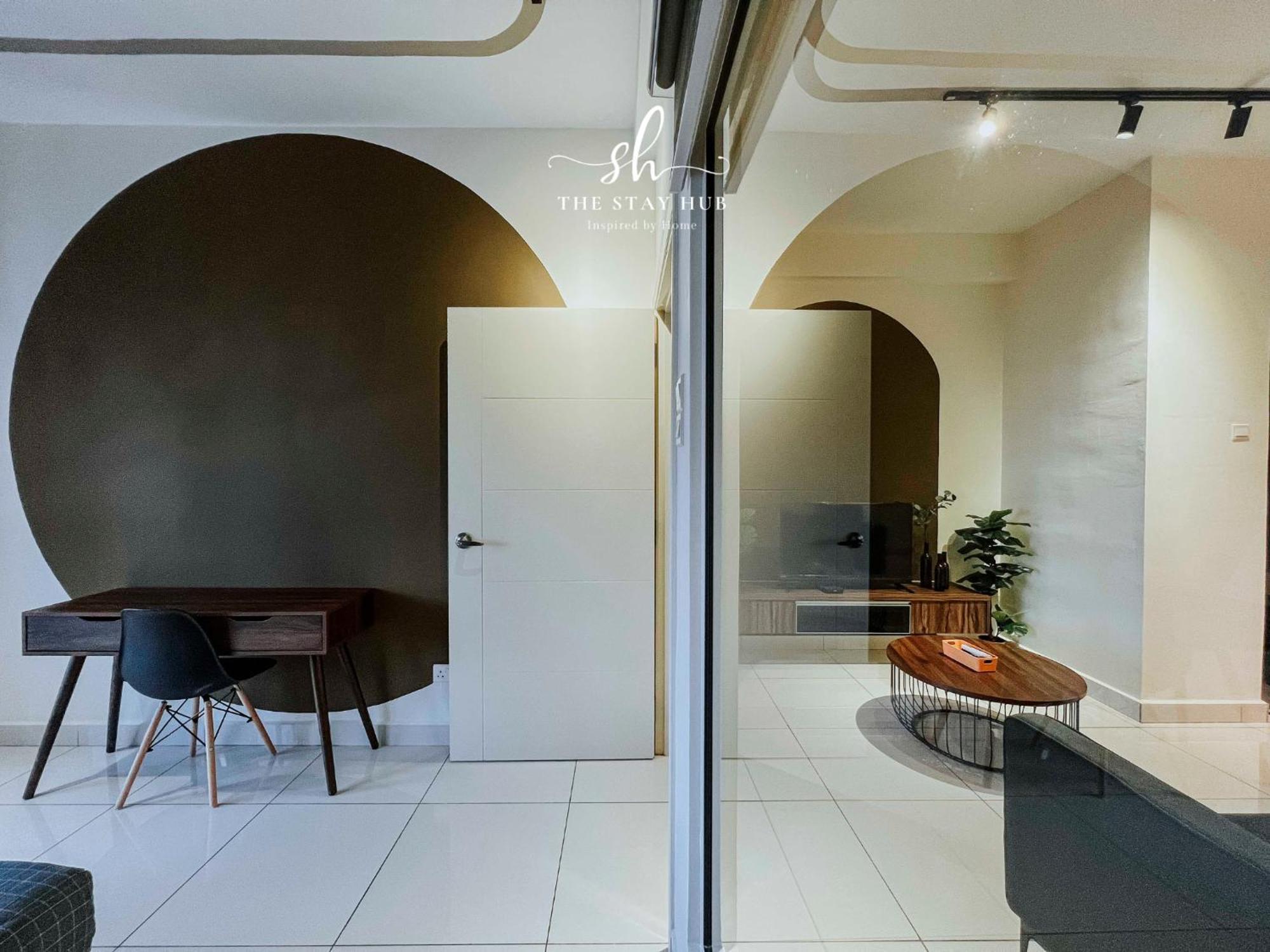 Arte Mont Kiara Luxury Suite With Heated Jacuzzi Pods - Free Parking - Next To Mitec- By The Stay Hub * Kuala Lumpur