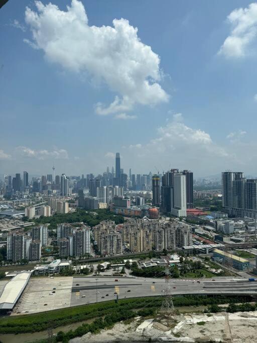 M Vertica Apartemen Kuala Lumpur