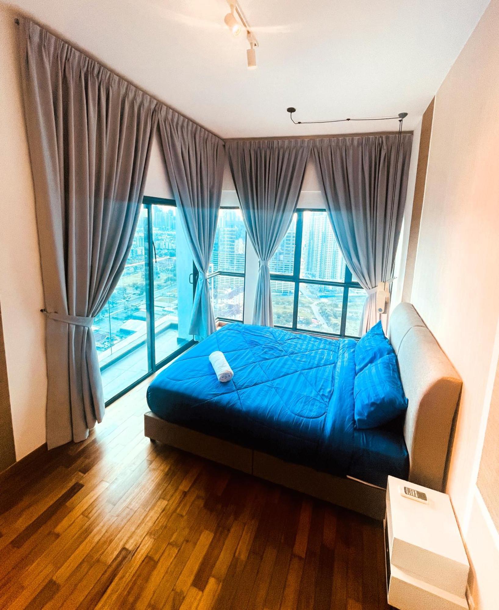 Reizz Ampang By Iconus Apartment
