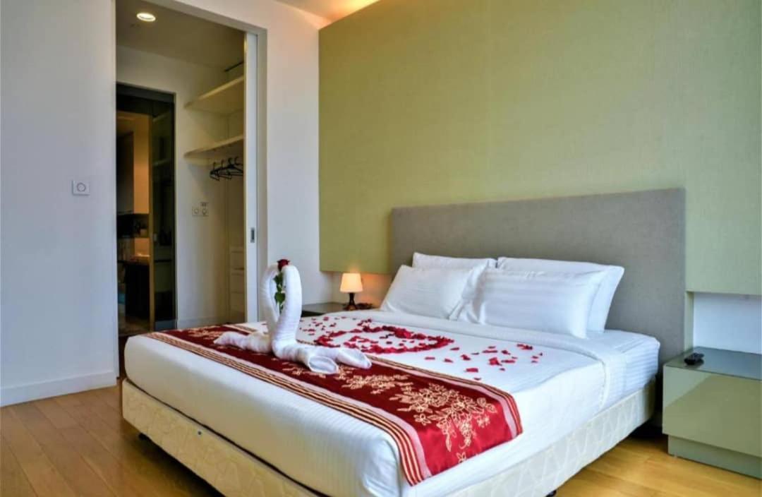 The Platinum Klcc By Apartment *