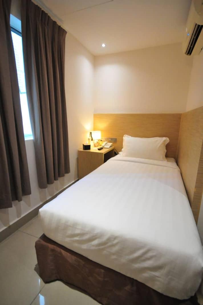 Living At Dsulaiman Kuala Lumpur