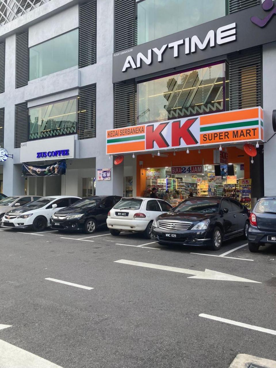 Majestic Maxim 3br Luxury Family House Mrt