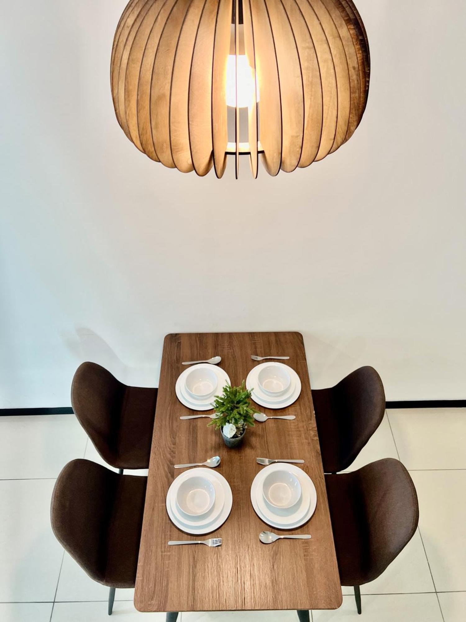 Opus Kl By Eucation Căn hộ Kuala Lumpur