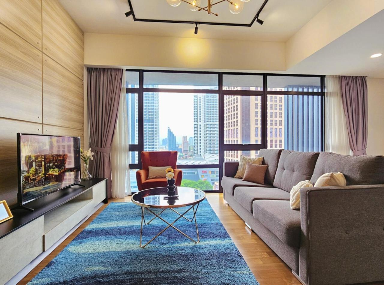Apartment Anggun Residences Klcc: Near Monorail And Bukit Bintang