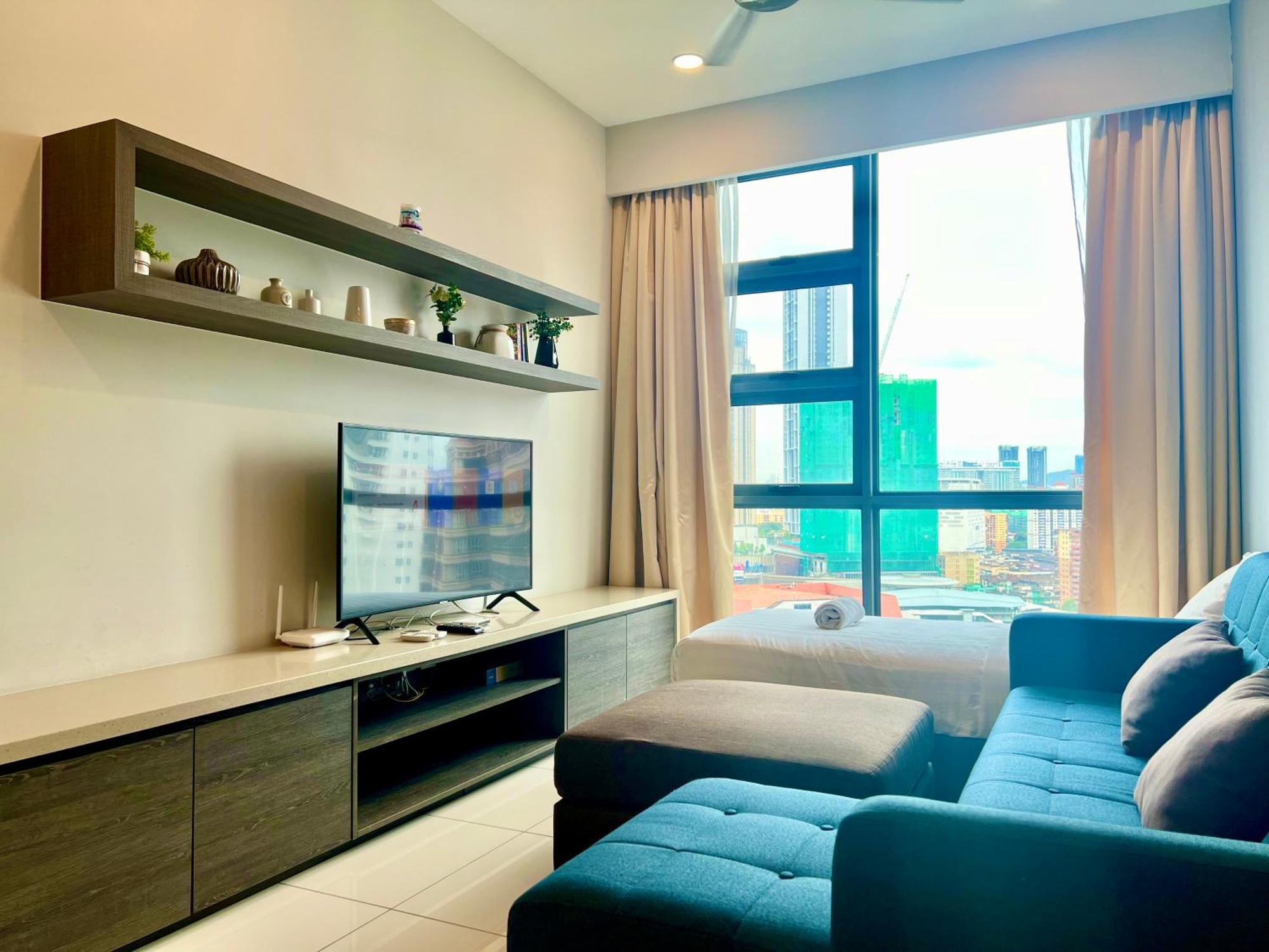 Orion Suites@ The Robertson Bukit Bintang Apartment *