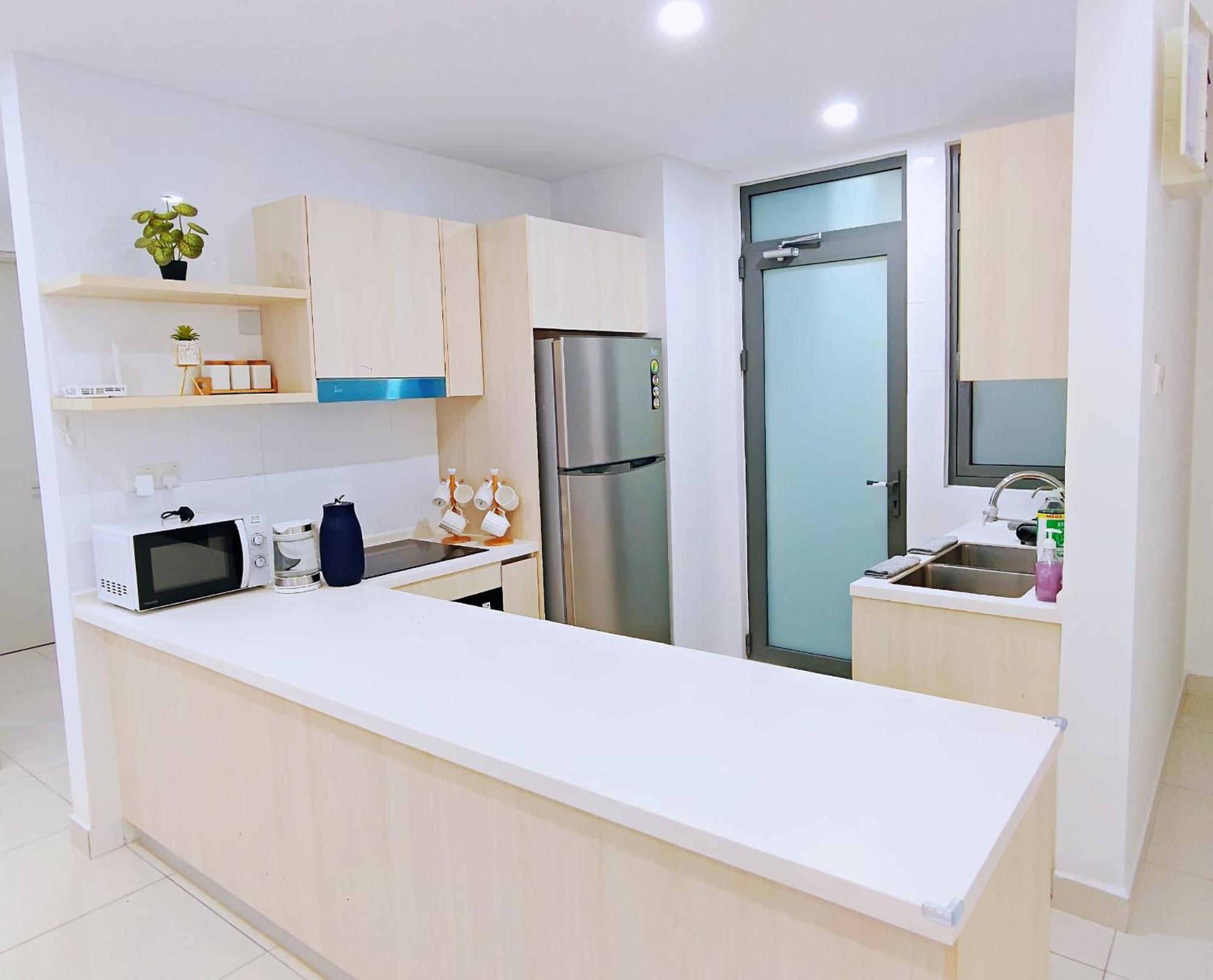Apartment Near Mid Valley Old Klang Rd 12pax Kuala Lumpur