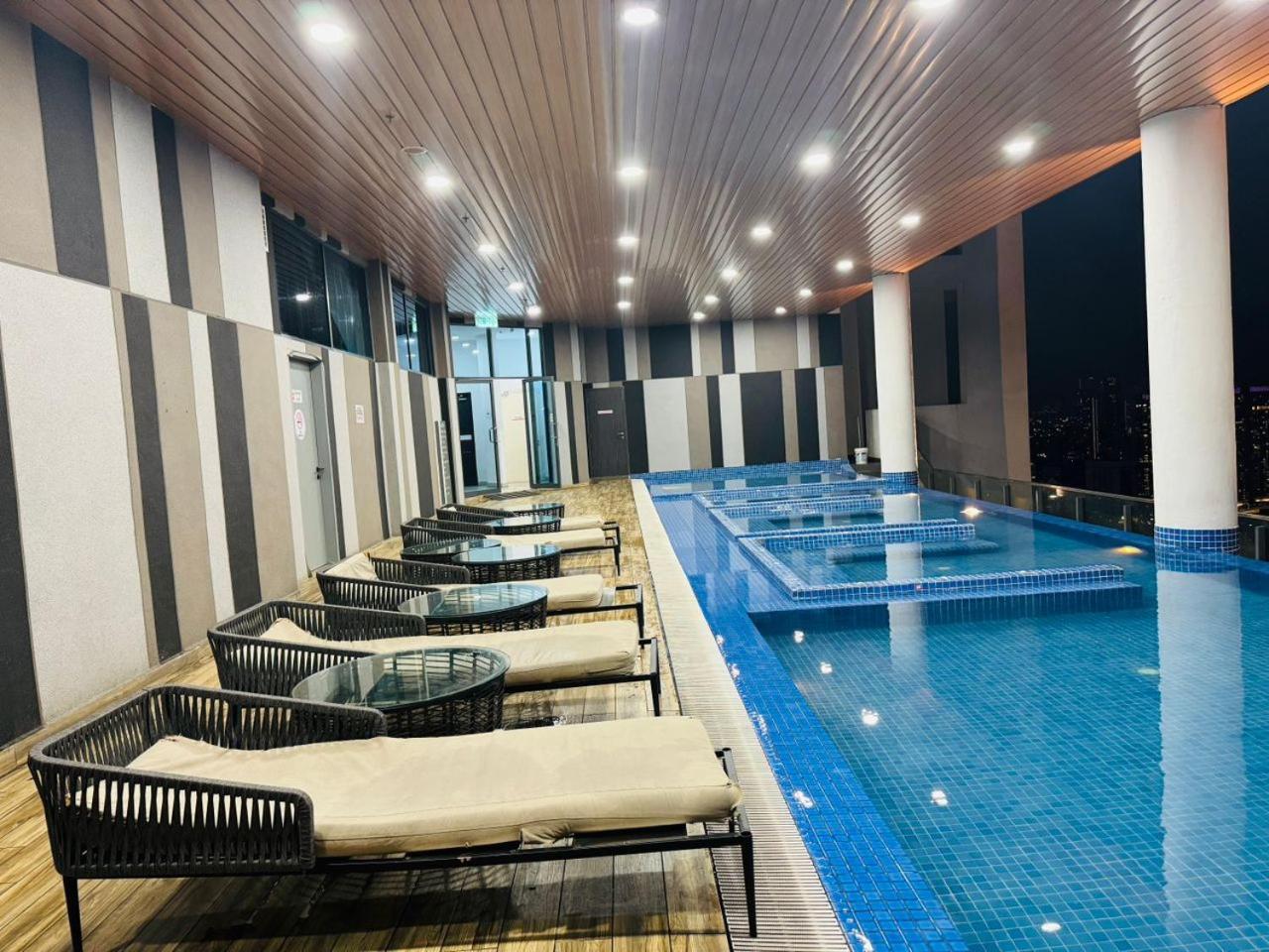 The Luxe Colony Klcc Apartment