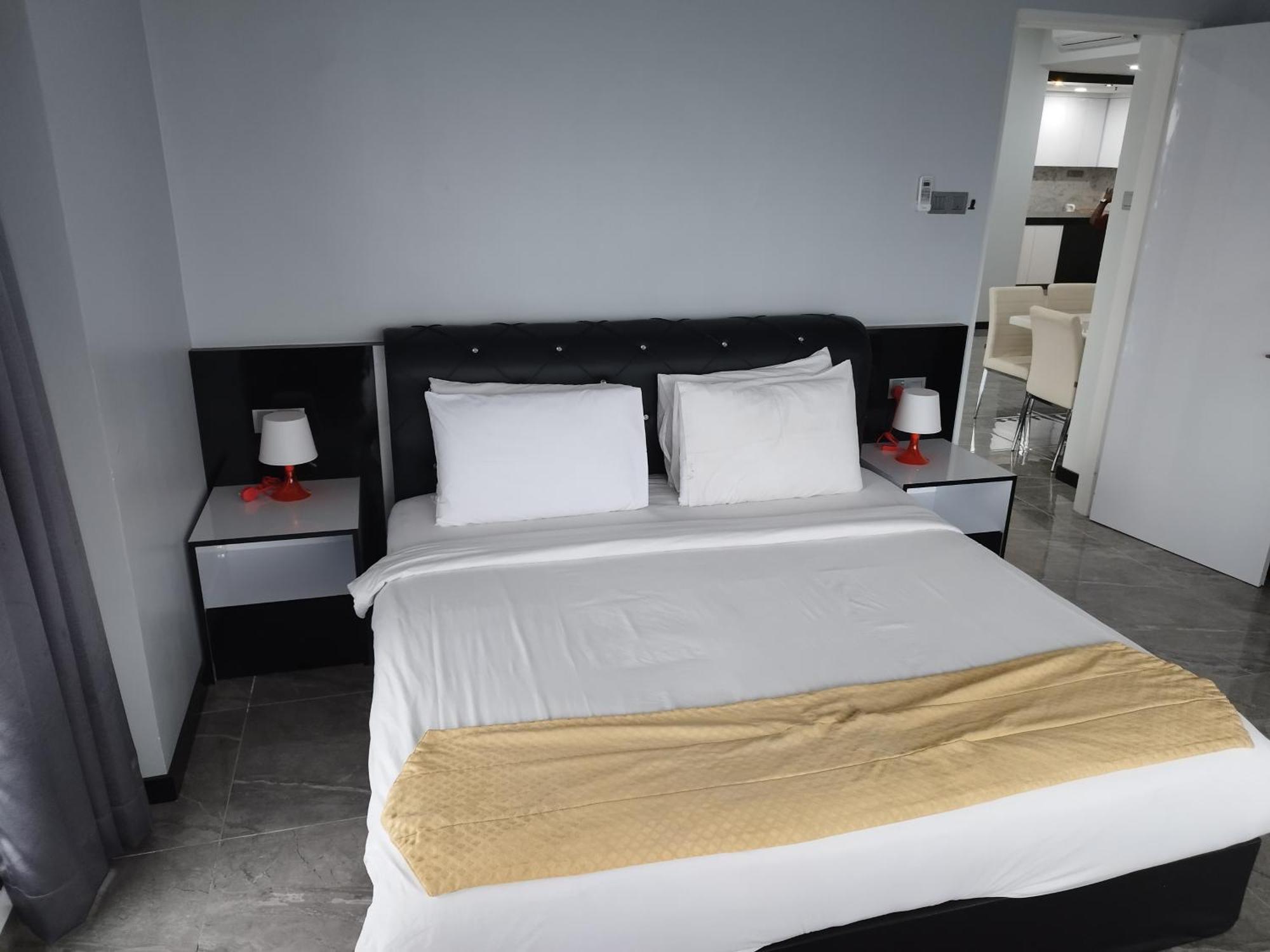 Apartment Times Square Super Kl