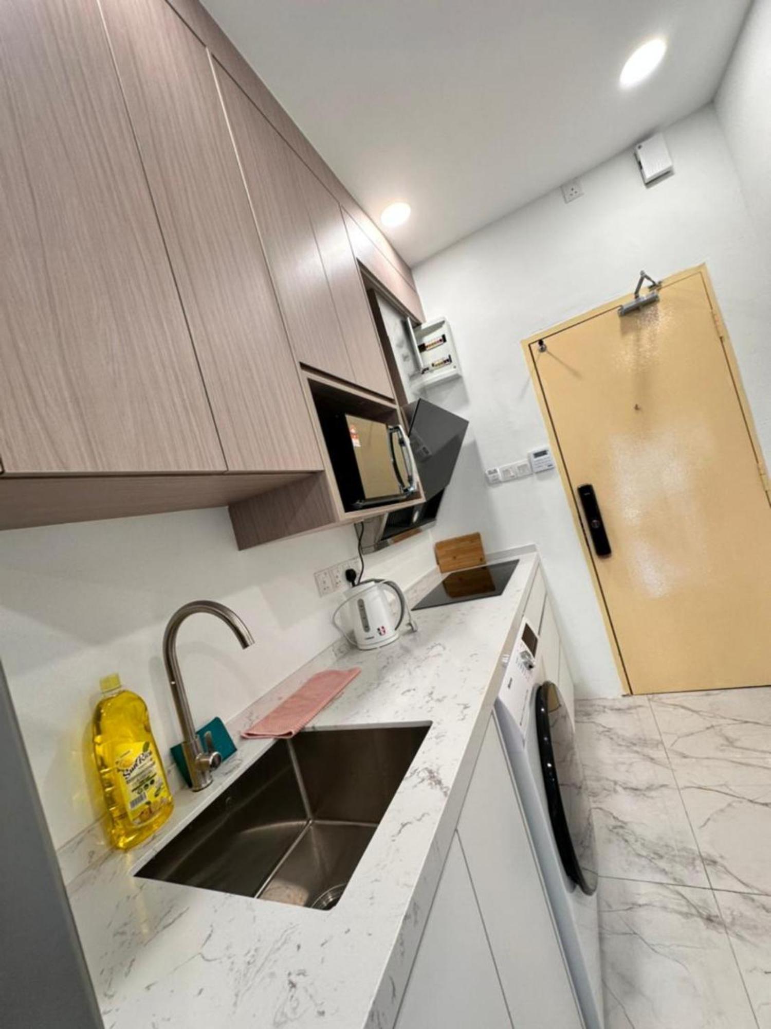 The Tarragon Premier Apartment