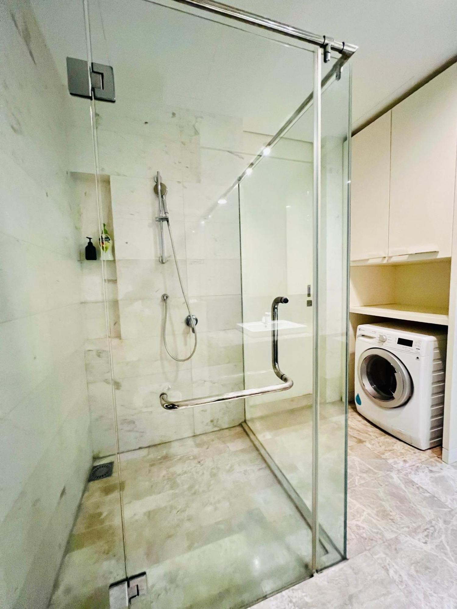 The Platinum Klcc By Castle Houze Apartemen *