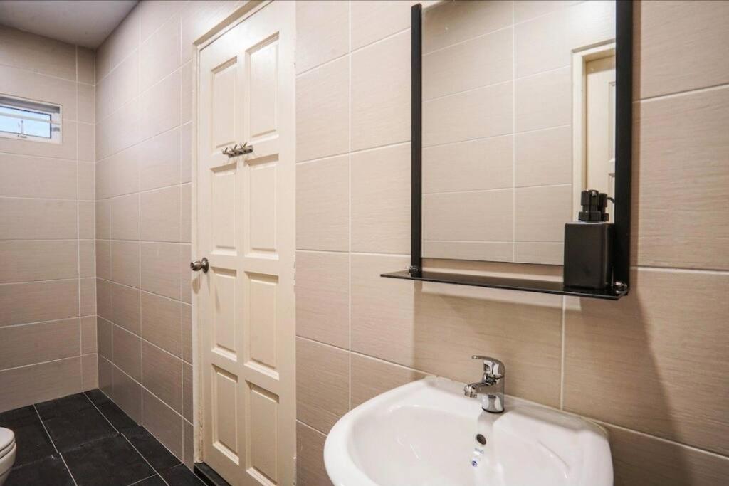 The Heritage Mid Valley L Kl Sentral L 8 Pax * Kuala Lumpur