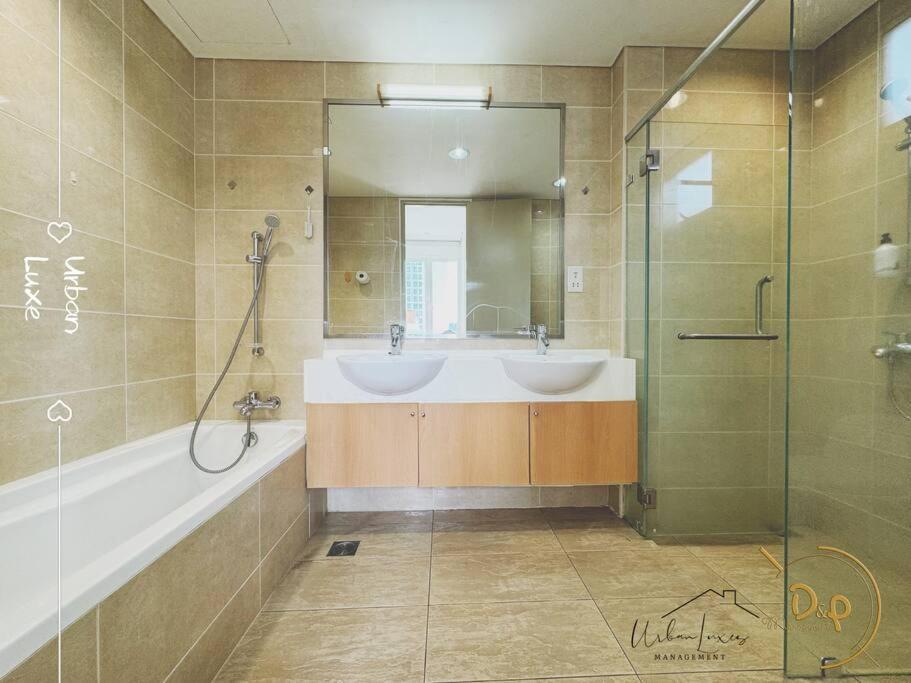 Perfect 8pax 3r3b Township Walk Trx Apartment *