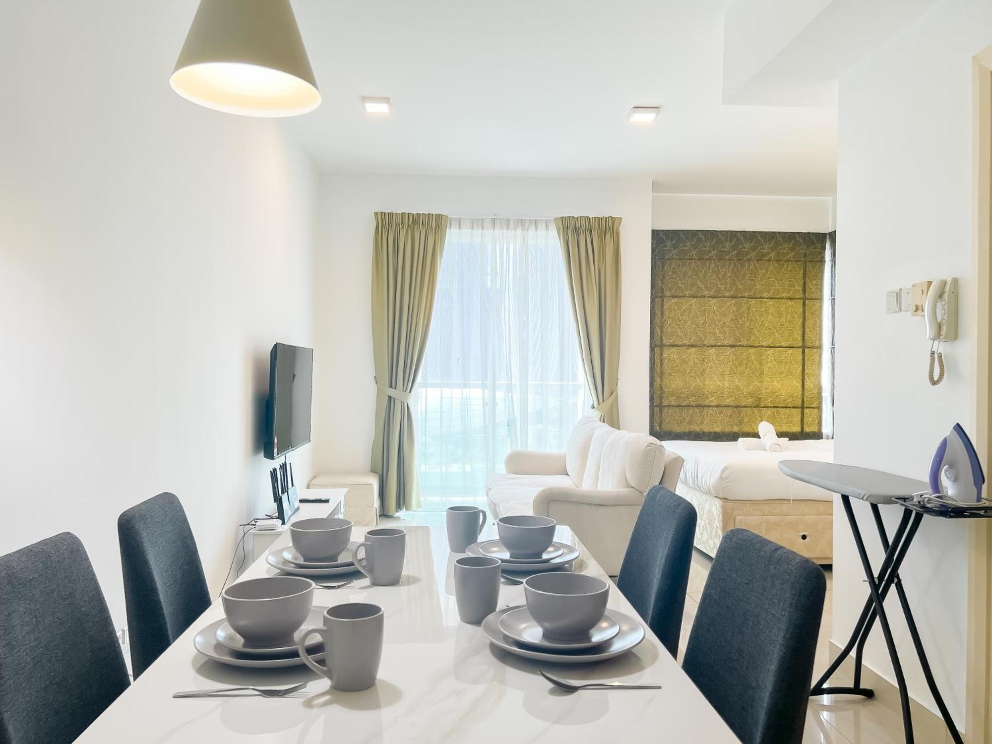 Apartemen Solaris Dutamas By Manhattan Group *