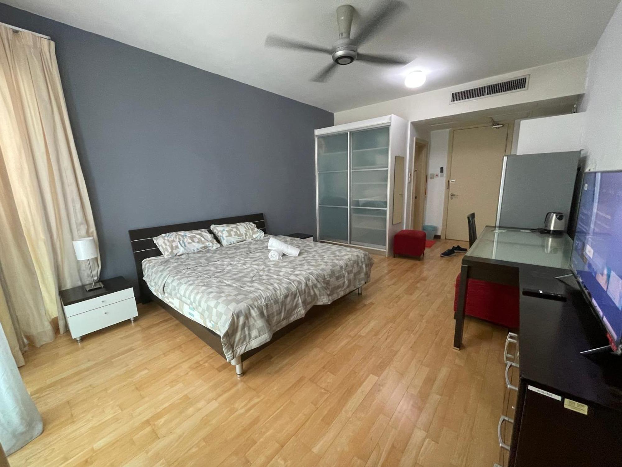 Solaris Dutamas By Manhattan Group Apartemen