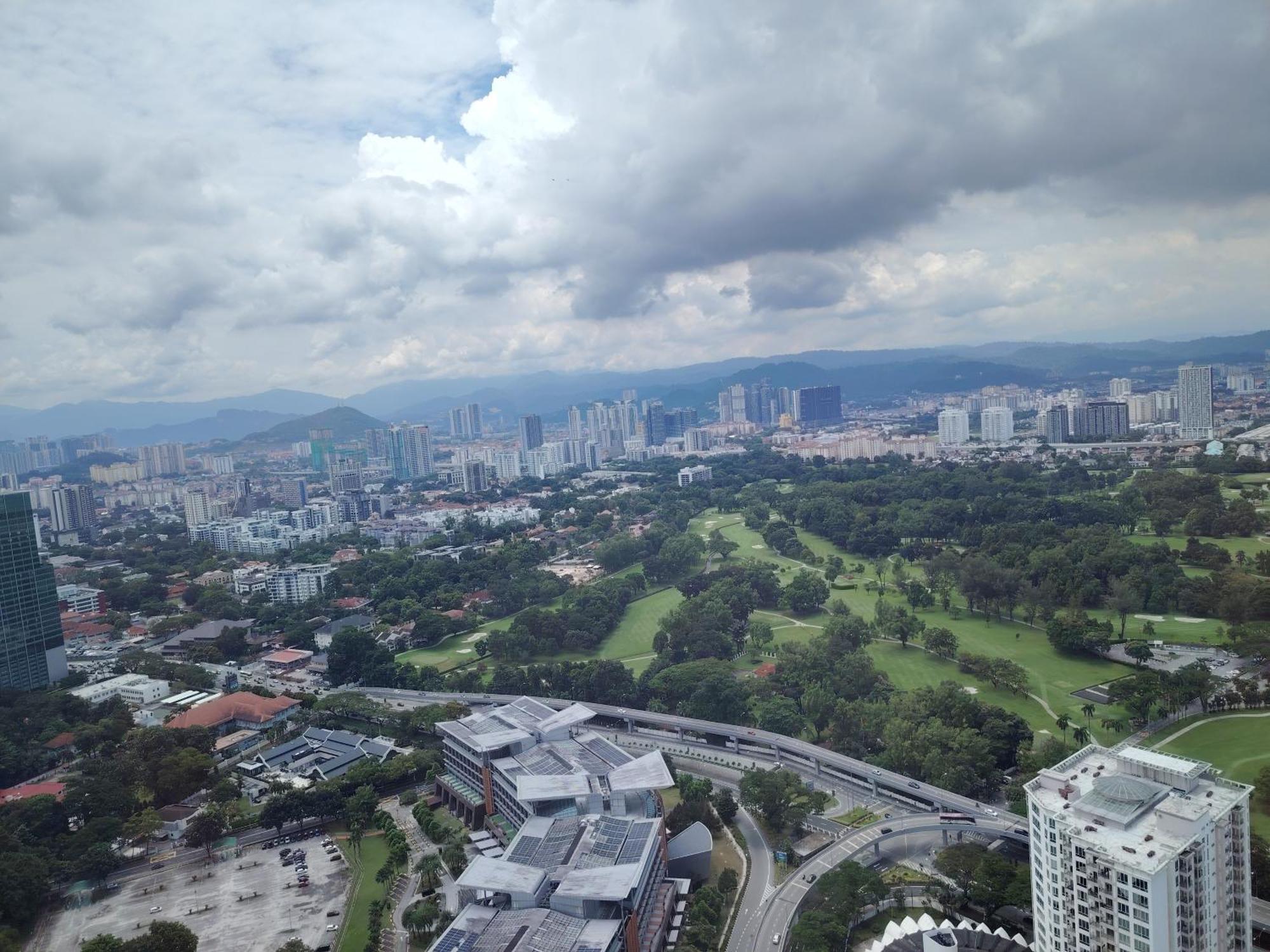 Agile Residences By Luna Apartemen