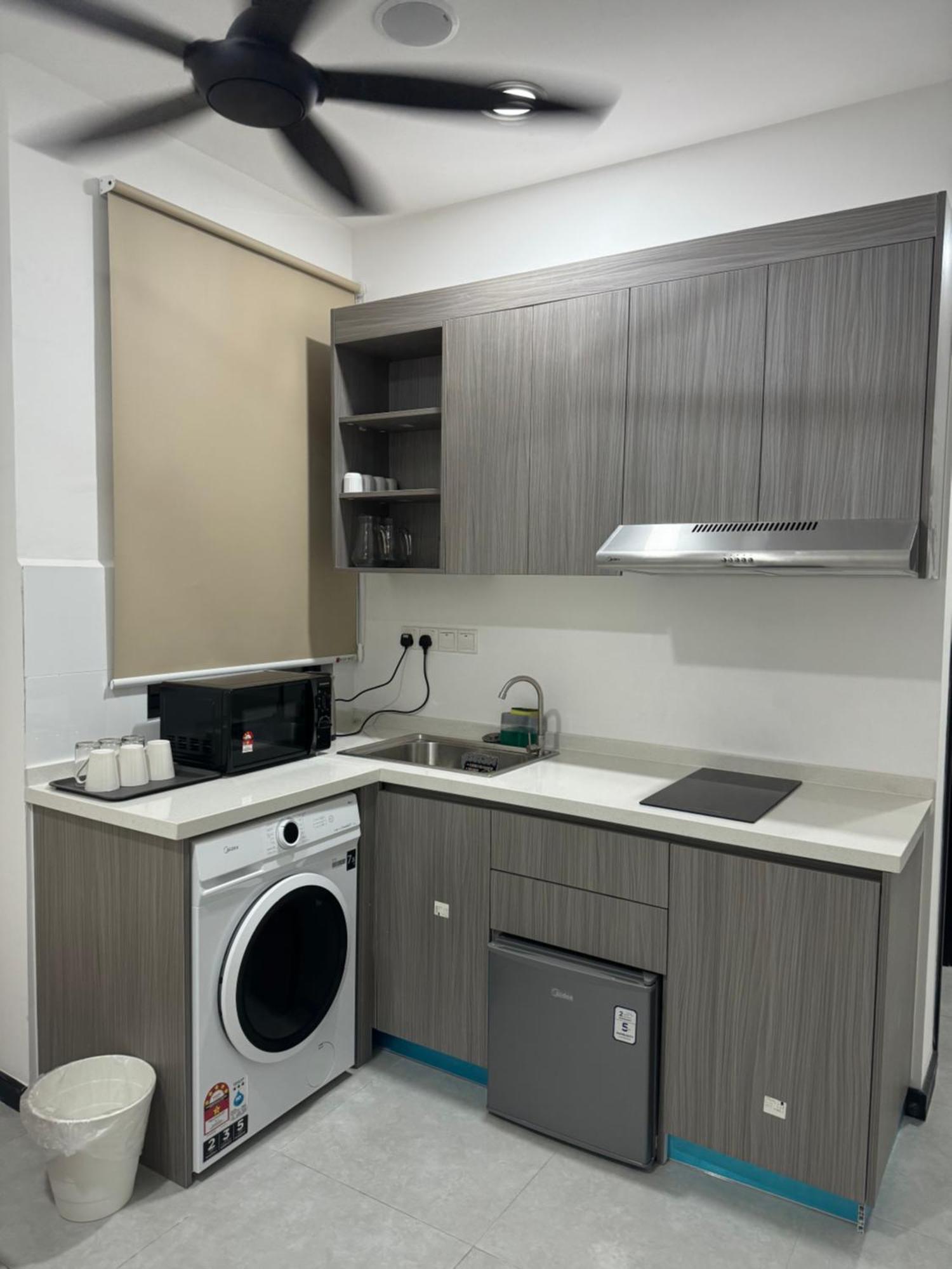 Neu @ 3rdnvenue 003 Apartment