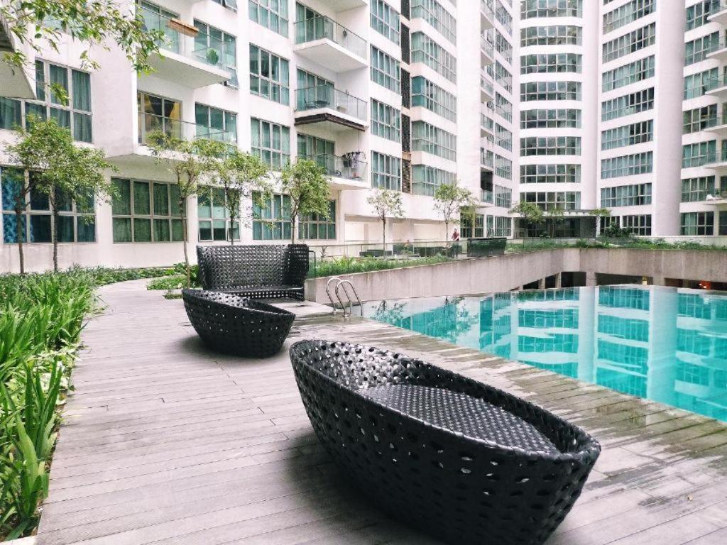 Infinity Skypool New Friends Hostel *