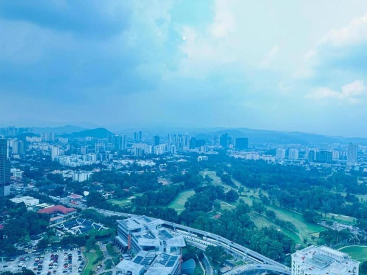 Agile Well-shaped Trx Kl Apartment *