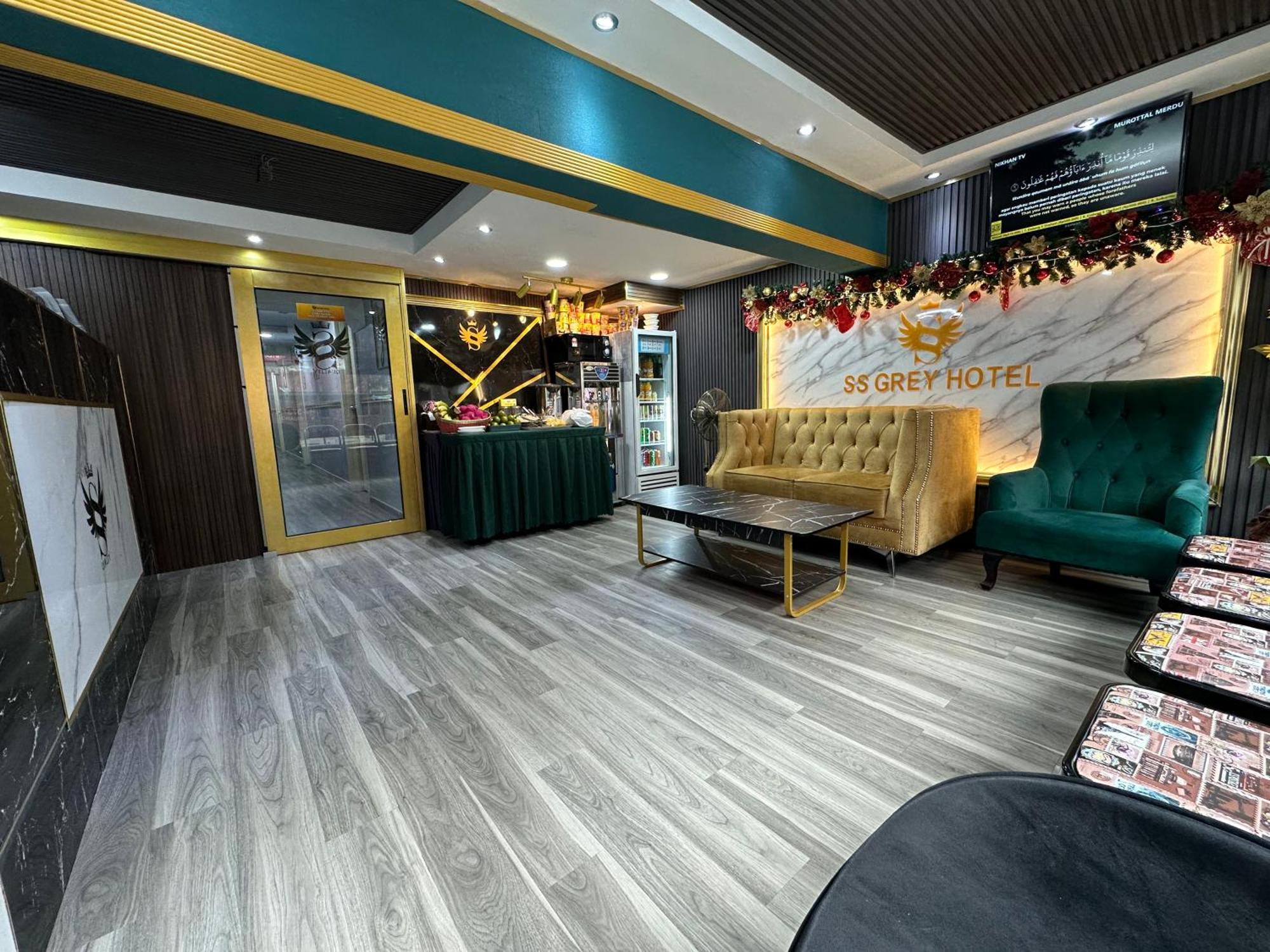 Hotel Ss Grey 3*