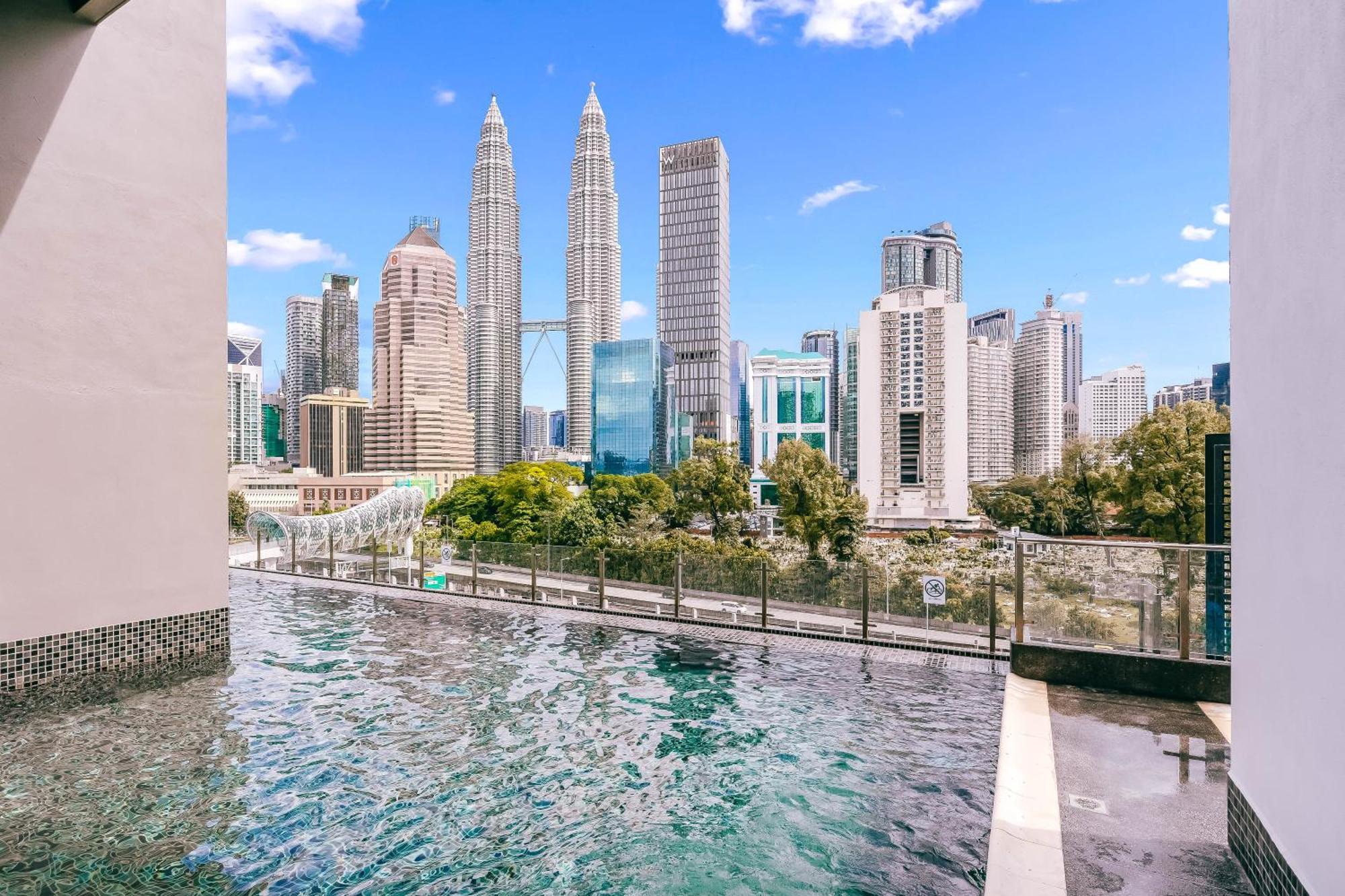 Căn hộ Cozy With Klcc View & 1 Min To Lrt Station