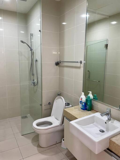 Apartment M Duplex Stunning High Floor View!