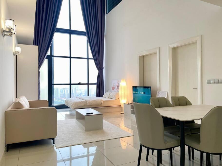 Apartment M Duplex Stunning High Floor View! Kuala Lumpur
