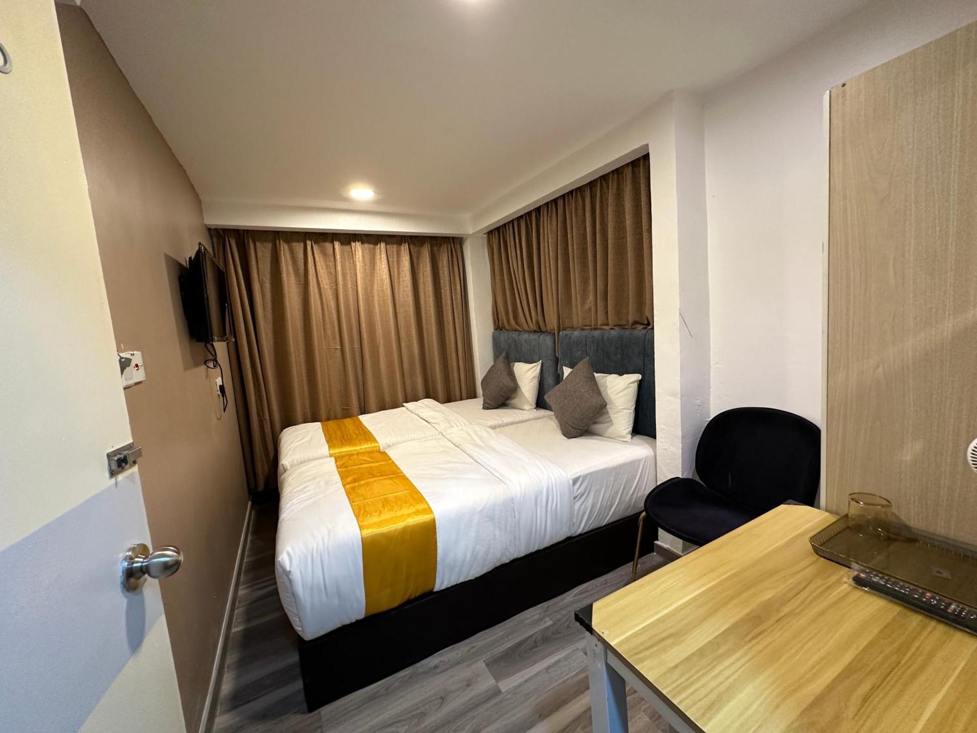 Ss Grey Hotel 3*