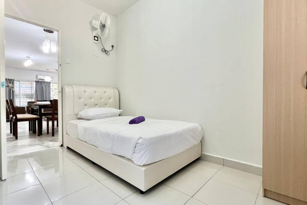 Apartment 3br Family At Desa Pandan Kl Ready Wifi Netflix Kuala Lumpur