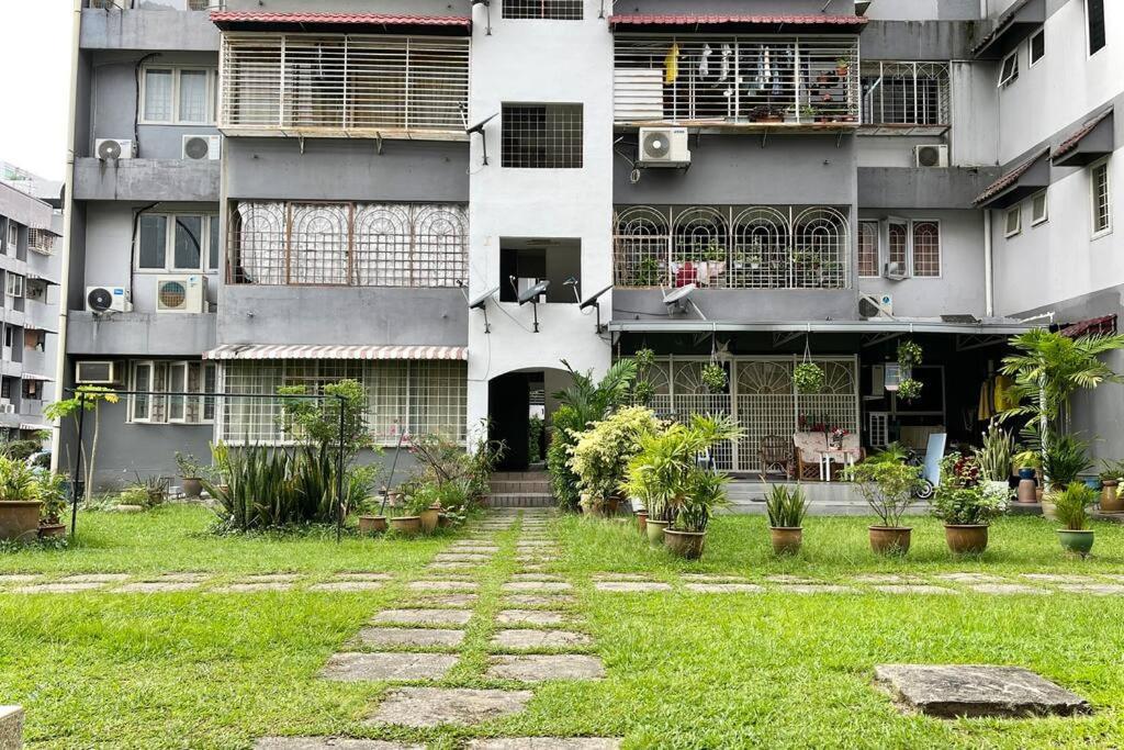 Apartment 3br Family At Desa Pandan Kl Ready Wifi Netflix *