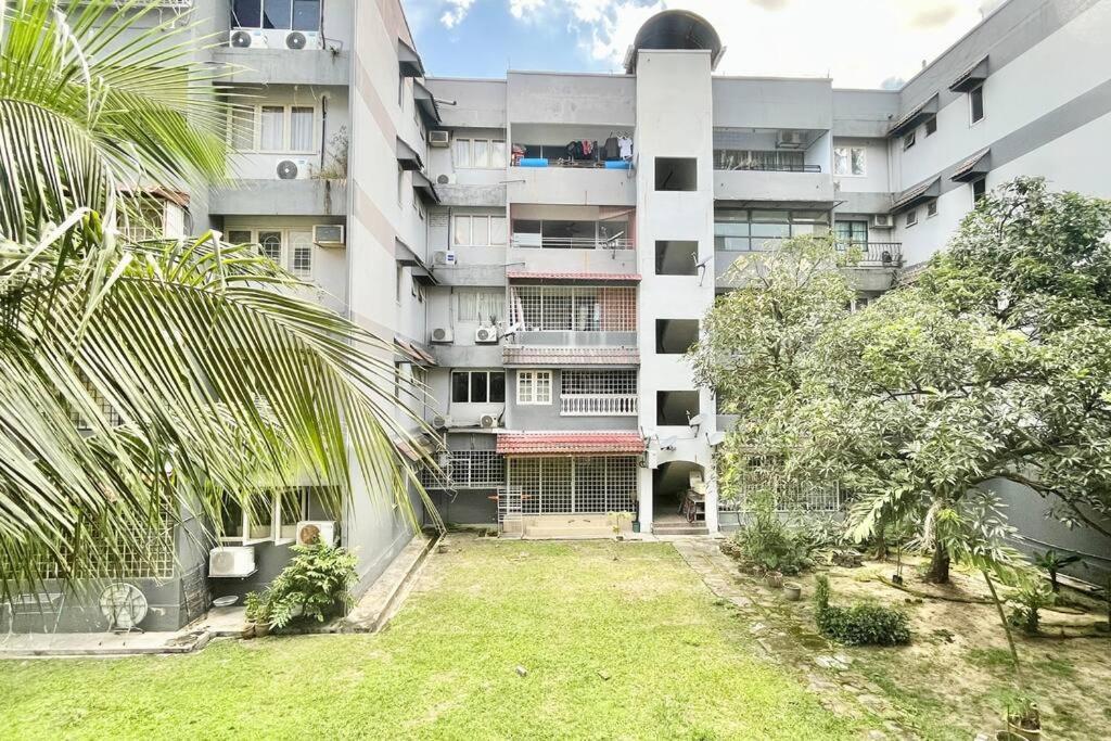 Apartment 3br Family At Desa Pandan Kl Ready Wifi Netflix