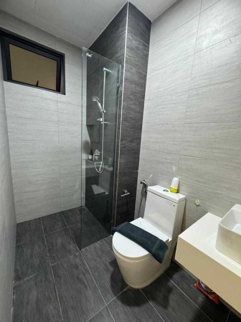 Trion 2, Klcc Trx Ikea At Chan Sow Lin, By One Appartement *