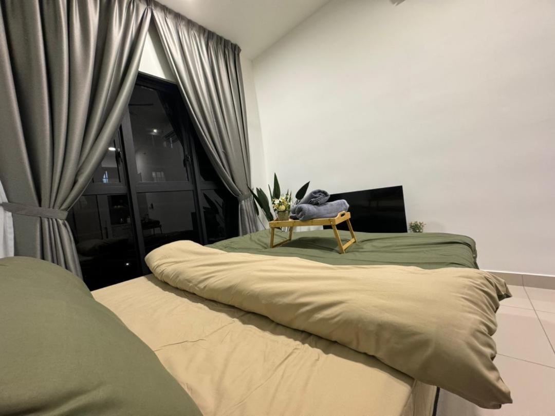 Appartement Trion 2, Klcc Trx Ikea At Chan Sow Lin, By One Kuala Lumpur