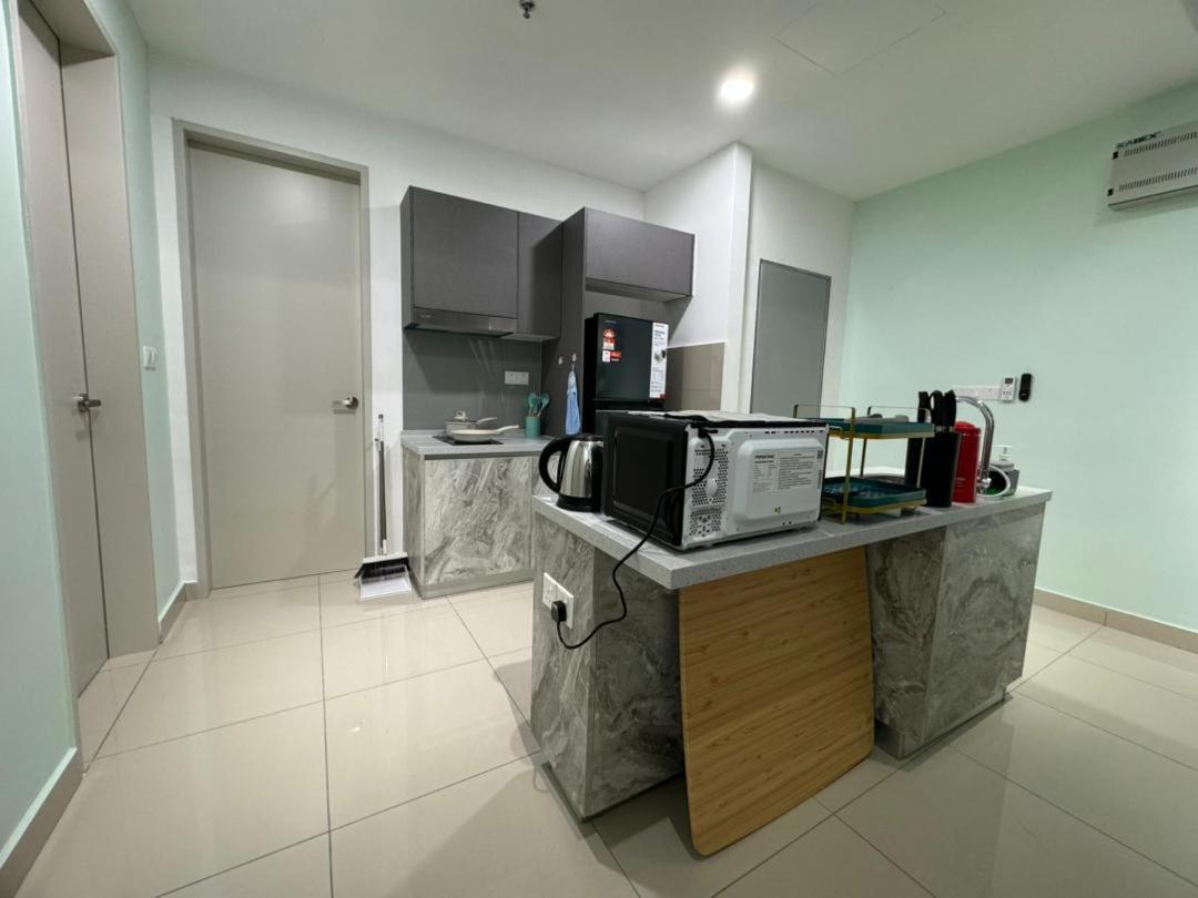 Trion 2, Klcc Trx Ikea At Chan Sow Lin, By One Appartement