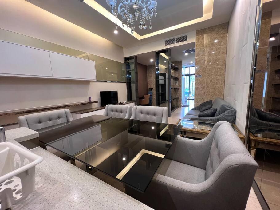 Dorsett Bukit Bintang With Bathtub By Prestige Apartment
