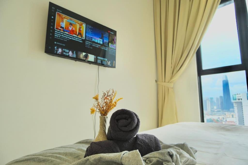 Trion Kl 10mins To Klcc-lalaport-velocity 6 Pax Appartement *
