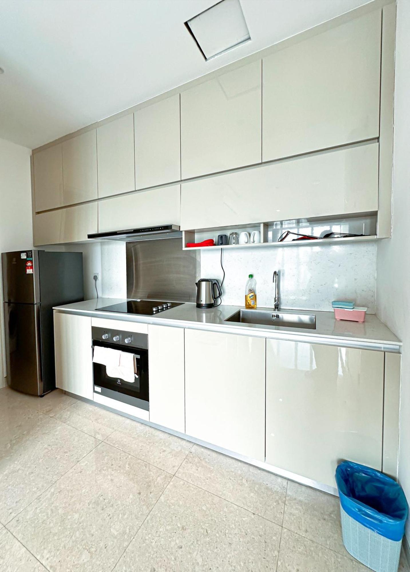 Apartment Lucentia Residences By Moonlight Stay!