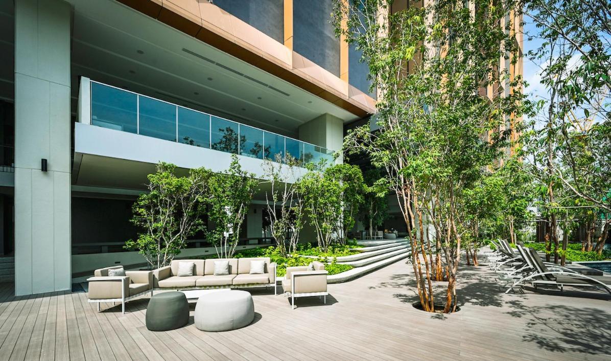 Apartment Lucentia Residences By Moonlight Stay!
