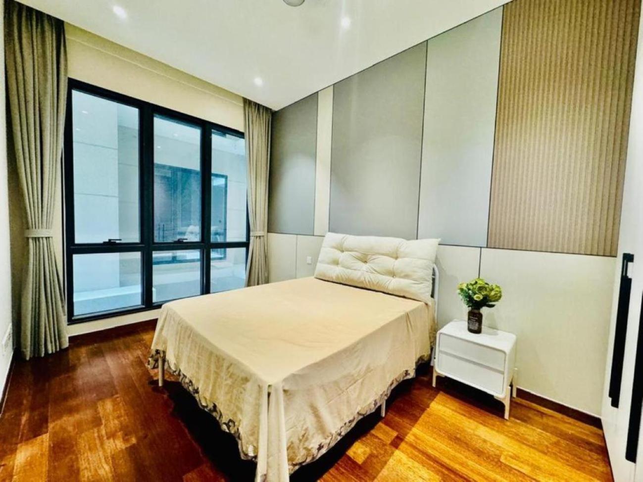 Apartment Crown The Manor Klcc Center *
