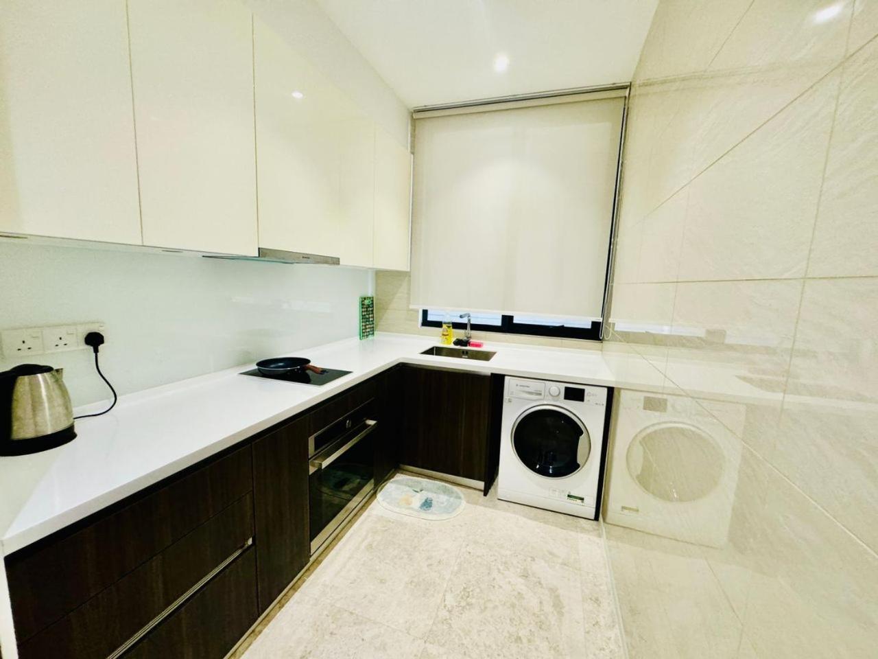 Crown The Manor Klcc Center Apartment *