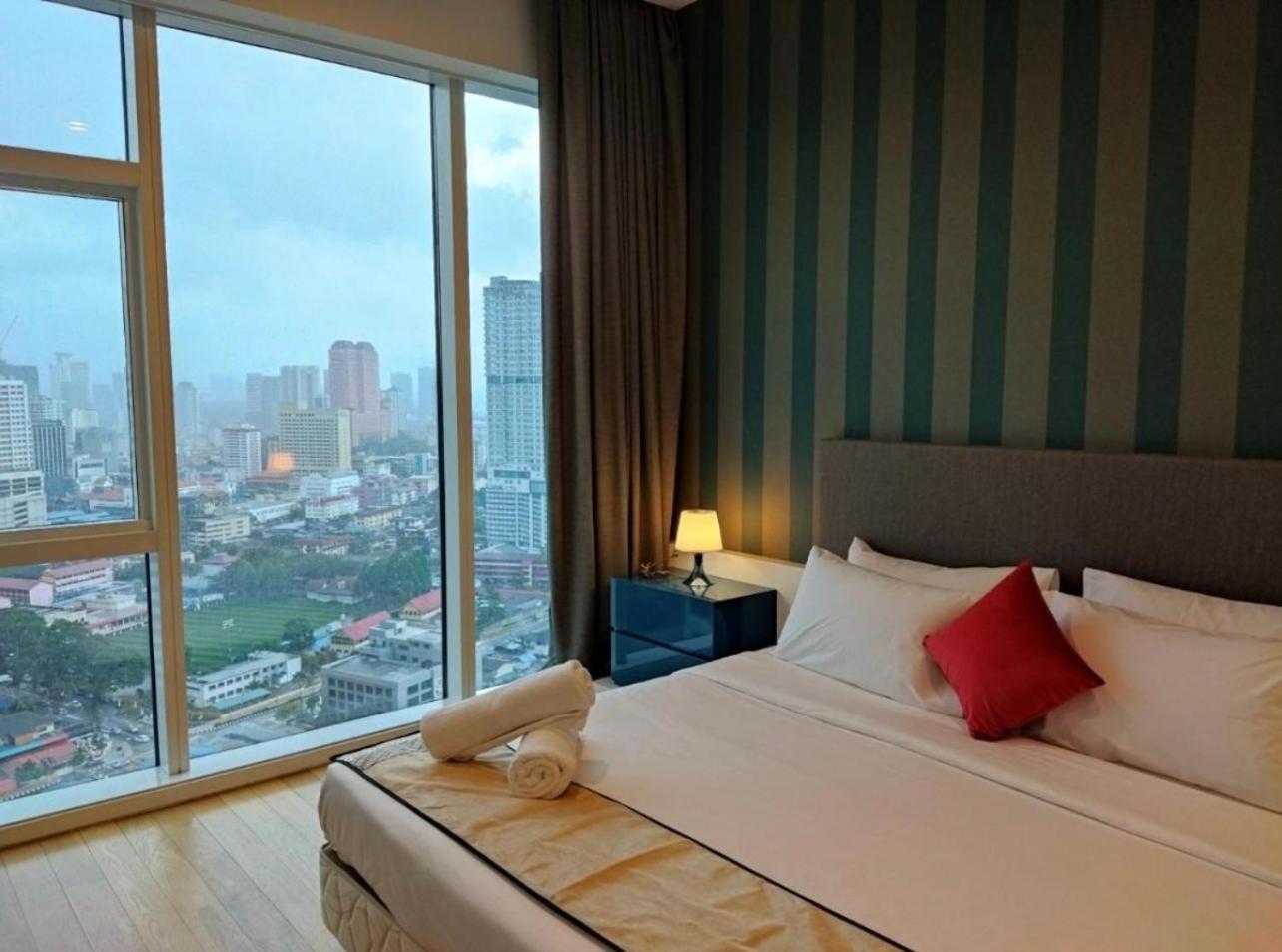 The Platinum Klcc By Luxe Apartment *