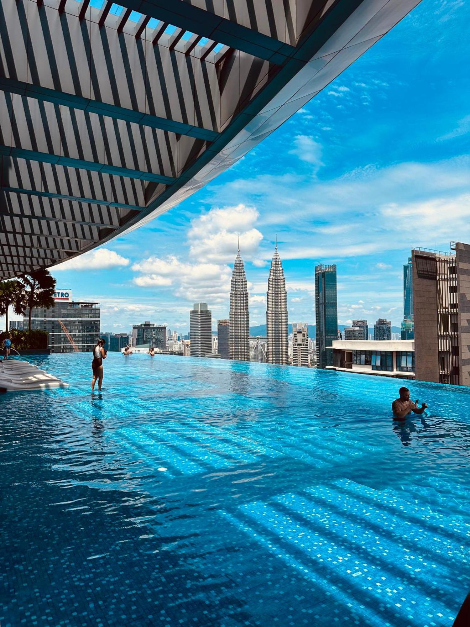 Pangsapuri Luxury At Eaton Klcc Kuala Lumpur