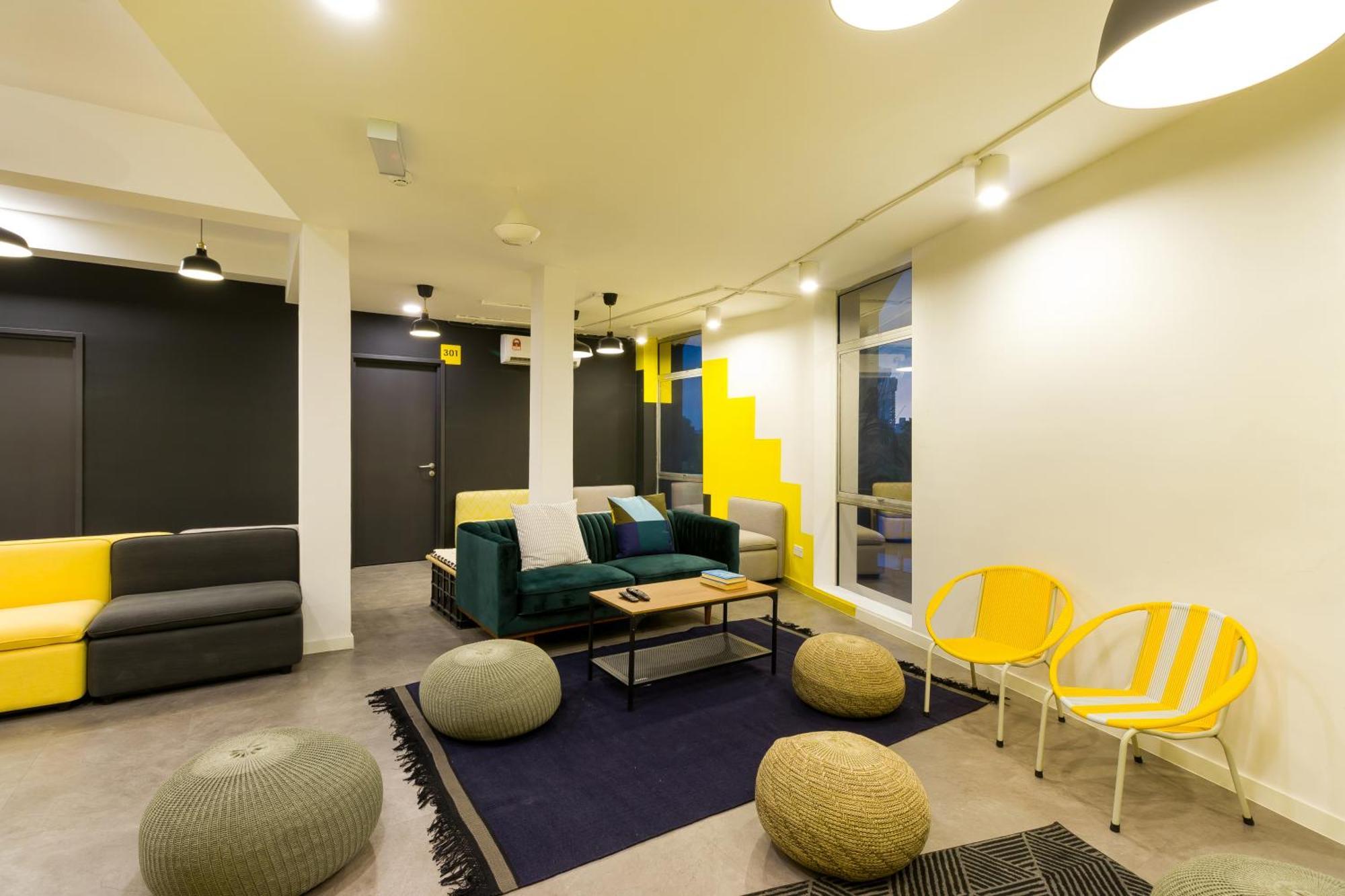 Albergue Upstairs Downstairs Coliving Kampung Pandan
