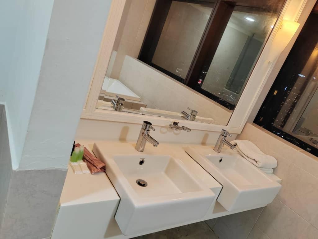 Apartemen Kl Continew At Times Square