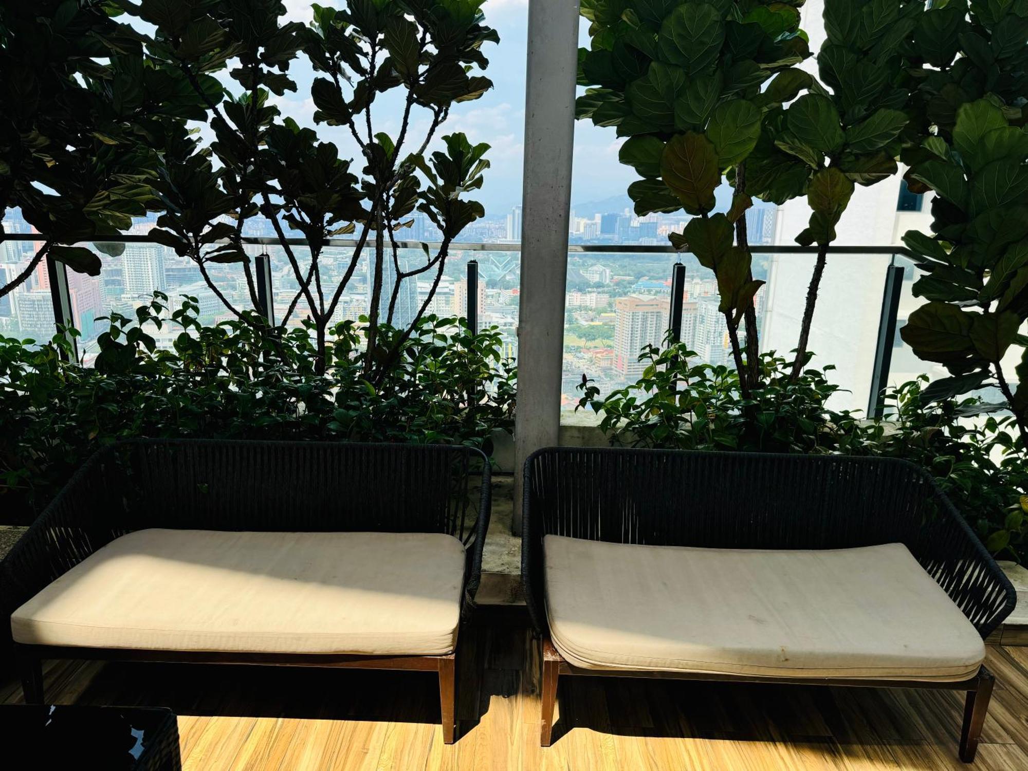 The Luxe Klcc By Comfort Dwellings